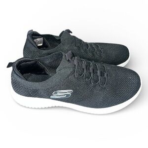 Skechers Men’s Black Knit Sneakers Size 10 EU 40 – Gently Used